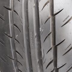 タイヤ、新品同様225 50 18 4本、