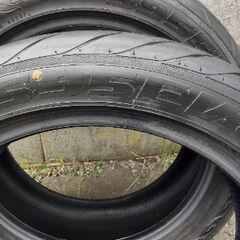 タイヤ、新品同様225 50 18 4本、