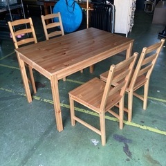 ● ウッドダイニングテーブル、IKEA、椅子4脚セット