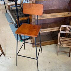 宇都宮でオシャレな家具を探すなら『オトワリバース！』スツール カウンターチェア 椅子 ブラウン×ブラック 中古品