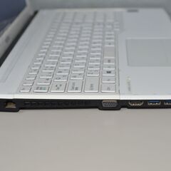 最新Windows11+office 爆速SSD525GB 富士通 AH53/M Core i7-4702MQ