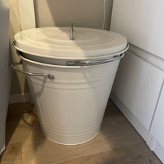 IKEA ふた付きゴミ箱 ホワイト 16 l