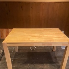 IKEA ダイニングテーブル　NORDBY 125cm
