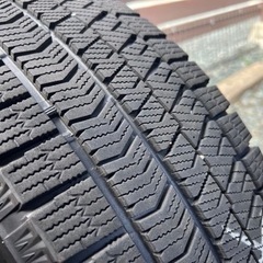 215/65R16 ブリヂストン VRX2 スタッドレス 溝有り4本 アルファード ヴェルファイア エスティマ 他 ブリザック 