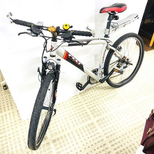 3/1【冬季間限定】FELT RACING 自転車 650FS 26インチ SPORTSシリーズ