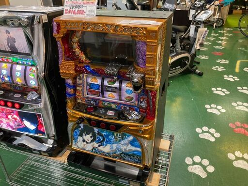 スロット実機 メダル不要機 家庭用100V対応 ダンジョンに出会いを求めるのは間違っているだろうか？ ダンまち 北電子 2018年導入 動作確認済 現状販売 【愛品倶楽部柏店】