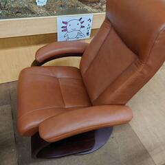 【愛品倶楽部柏店】イエリアーダ　シモンズ　フィヨルド　アヴェンシスＣベースチェア　オットマン付き