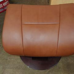 【愛品倶楽部柏店】イエリアーダ　シモンズ　フィヨルド　アヴェンシスＣベースチェア　オットマン付き