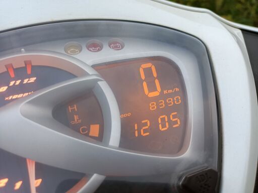 キムコ　レーシングキング180Fi　人気の白！低走行！
