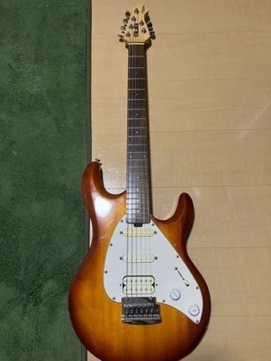 Sterling by Music Man / S.U.B. Series Silo3 ギター