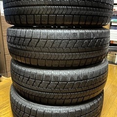 ウェッズ　LUCY  タイヤホイールセット　スタッドレス