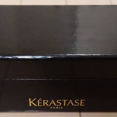 KERASTASEのアロマキャンドル