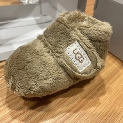 UGG ベビー　BIXBEE ファーストシューズ　XS