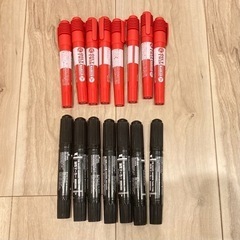 【油性ペン】赤黒全部で13本