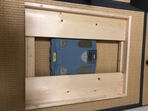 日本限定 軽量2.7kg 車椅子用体重計 納期ご注意 体重計 - education