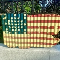USA国旗デザインの波板鉄板　アンティーク風