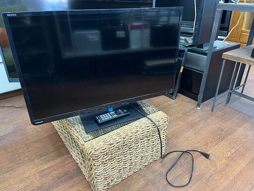 【リサイクルショップどりーむ天保山店】●4644●　TV　テレビ　東芝　液晶カラーテレビ　2013年製　32型　リモコン付き　32S7　ちょうどいいサイズ( *´艸｀)