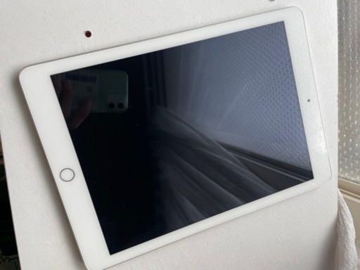 【値下げ】第5世代 iPad 32GB