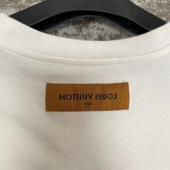 1、2年前　ヴィトン福岡店購入　Tシャツ