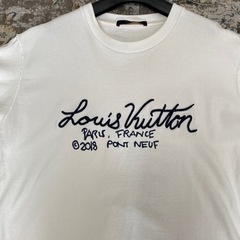 1、2年前　ヴィトン福岡店購入　Tシャツ