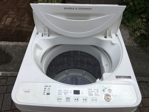 シャープ洗濯機5.5キロ　ES-G5E5-KW 美品。