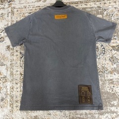 1、2年前　ヴィトン福岡店購入　Tシャツ　ヴィンテージ風