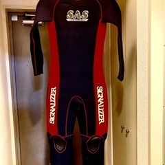 SAS ウェットスーツ S〜M