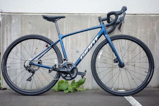 ロードバイク Giant Contend AR1(2021)