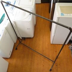 ♪店舗什器 ハンガーラック パイプハンガー スチール製 キャスター付♪