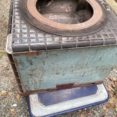 【売約済】かまど　イソライト　単式3号　古民家　釜戸　昭和の台所