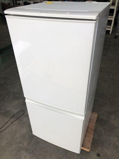 SHARP 冷凍冷蔵庫 137L SJ-D14B-W 2015年製 J09130