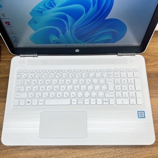 美品】ホワイト☘ HP Pavilion☘ Corei5第7世代☘メモリ8GB