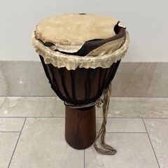 【アフリカ打楽器】ジャンベ　木製　ジャンク品