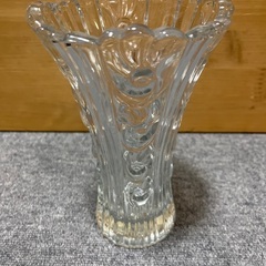 ガラス花瓶　20cm