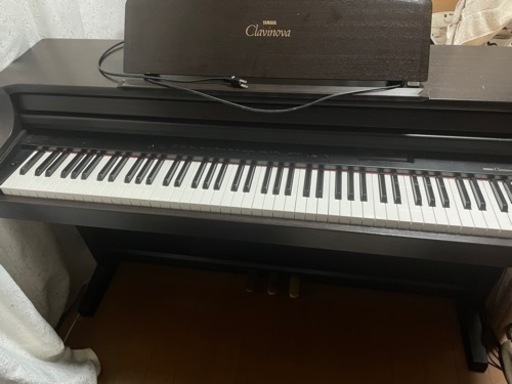 電子ピアノ　ヤマハ　CLP-156