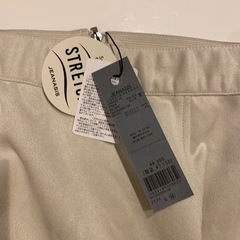 JEANASIS 秋服　新品　sサイズ スカート - 服/ファッション
