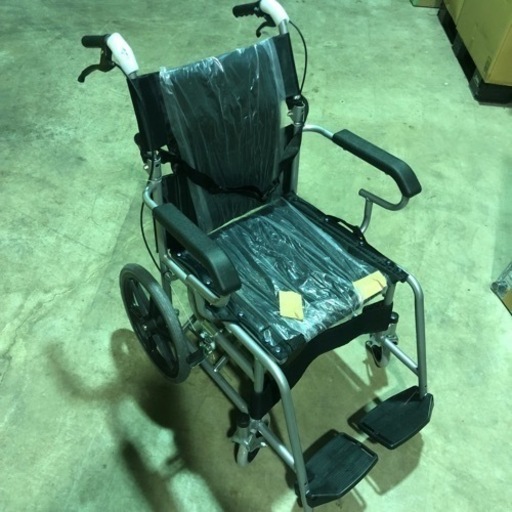 ほぼ未使用　車椅子　介護　介助