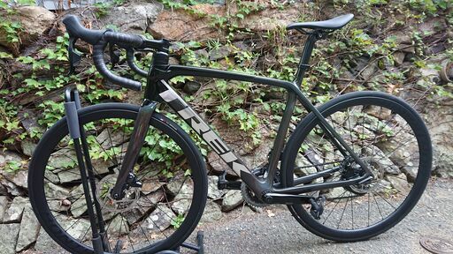 TREK emonda サイズ54 エアロハンドル 美品 TREK Émonda SL5 52 2024モデル(一体型エアロハンドル) 2024年