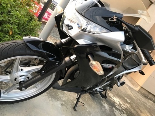 ホンダ CBR250R-3★外装ピカピカ★セル一発★状態を確認いただけます ホンダ CBR250R-3☆外装ピカピカ☆セル一発☆状態を確認いただけます