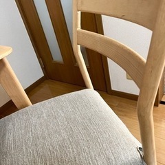 ニトリダイニングテーブルセット！テーブル1つチェア4脚