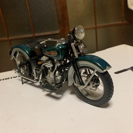 フランクリンミントハーレー1936 10/1と18/1 インデアンチーフ