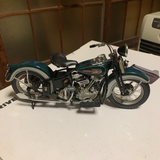 フランクリンミントハーレー1936 10/1と18/1 インデアンチーフ