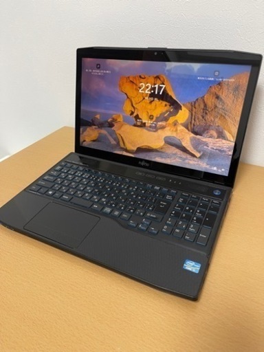 富士通　Lifebook　AH77/J  (シャイニーブラック)