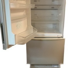 【両開き】【引取先決定いたしました】345L SHARP冷蔵庫 − 神奈川県