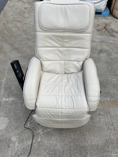 ソファーマッサージ機