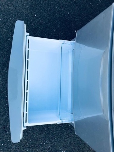 ④2489番 AQUA✨ノンフロン冷凍冷蔵庫✨AQR-271C‼️ - 冷蔵庫 