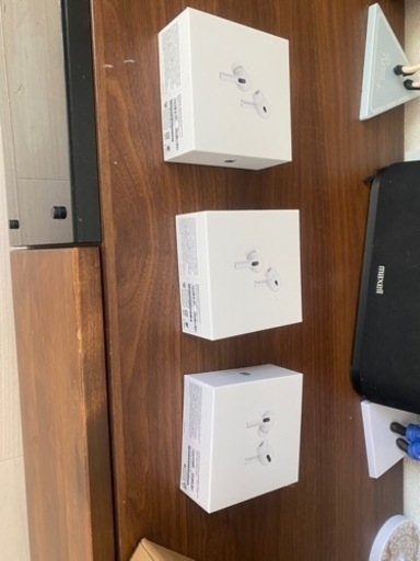 airpods pro第二世 2台 airpods pro第一世1台
