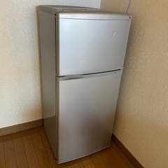 綺麗です！一人暮らしサイズ冷蔵庫