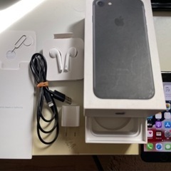 【中古美品】iPhone 7 256GB 付属品有【SIMフリー】