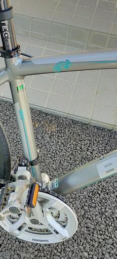 クロスバイク 美品 Bianchi ビアンキ クロスバイク camaleonte sport 